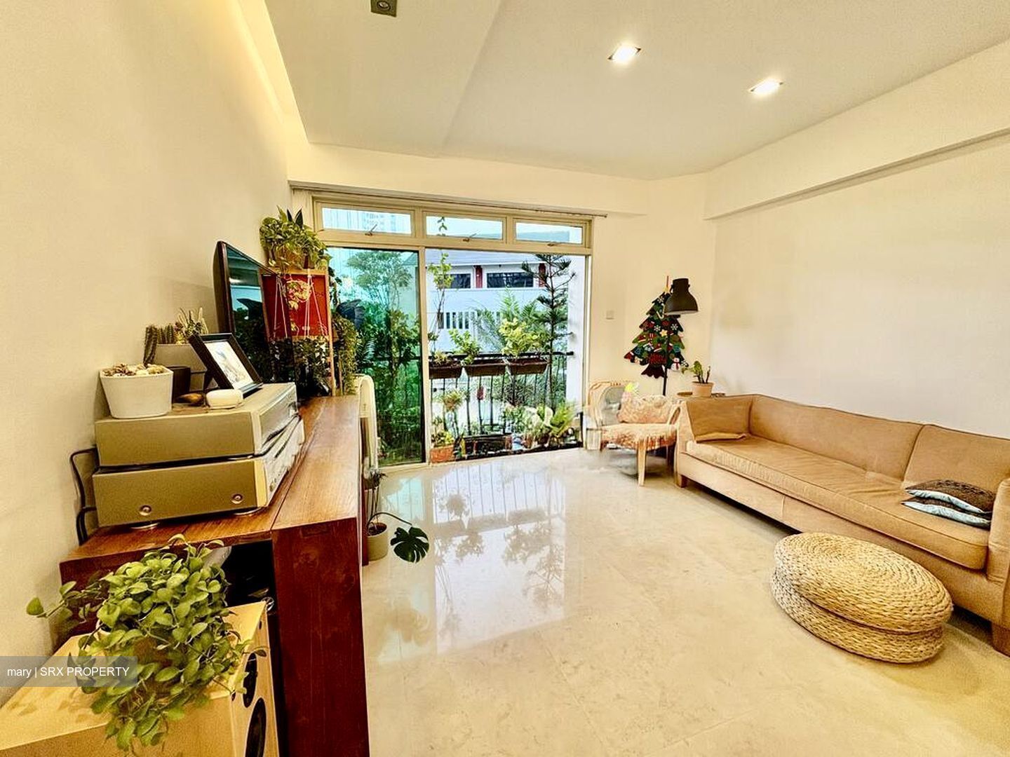 Crystal Rhu (D15), Apartment #521133371